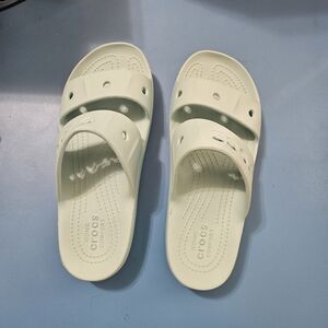 Crocs Baya Platform Sandal Size 7